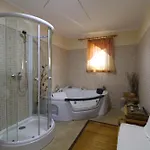 펜션 Family Friendly House With A Swimming Pool Sisan, Medulin - 20775 *