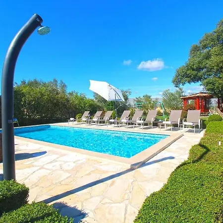 Holiday home House With A Swimming Pool Sisan, Medulin - 20775 *