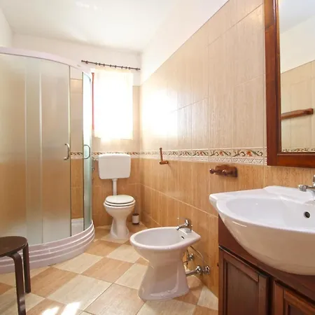Holiday home House With A Swimming Pool Sisan, Medulin - 20775 Liznjan